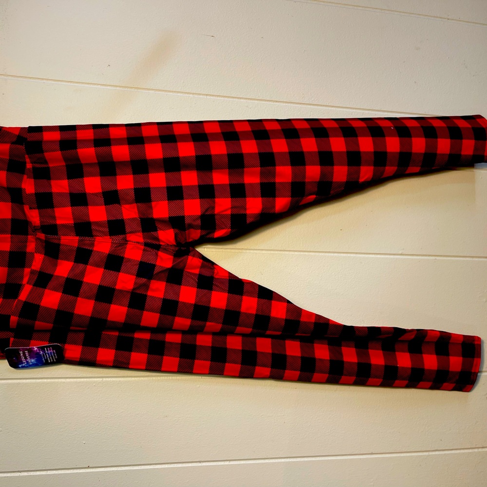 Tall&Curvy Buffalo Plaid soft leggings by leggings universe